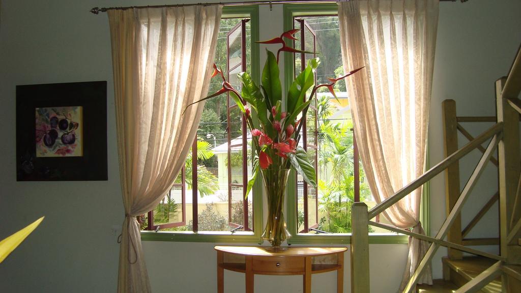 Heritage Inn Trinidad Belmont Екстериор снимка